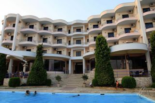 Hotel Andon Lapa I Sarande Bagian luar foto